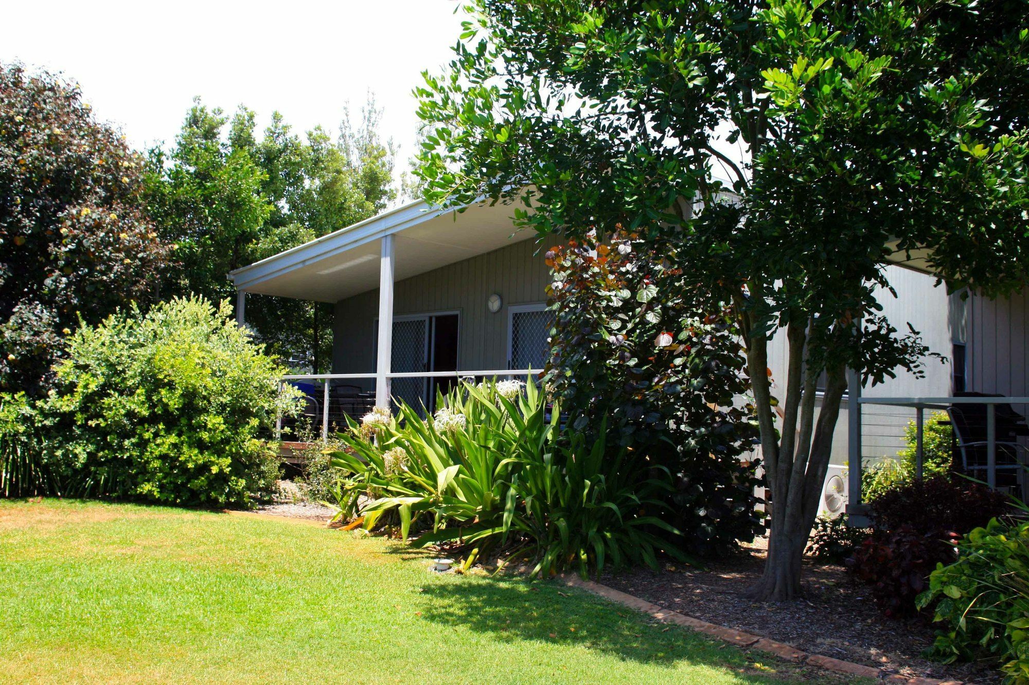 Fingal Bay Holiday Park ภายนอก รูปภาพ